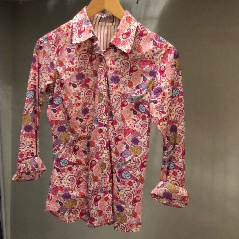 Thomas Pink Button Down Shirt. 100% Cotton.